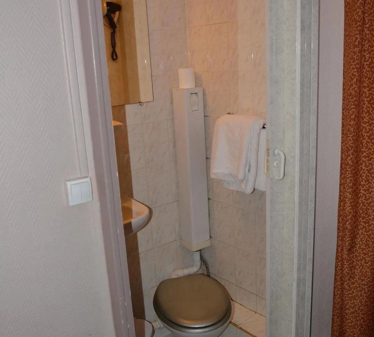 Stanislas Hotel 2*